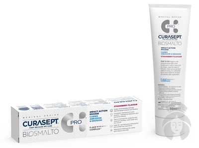 CURASEPT BIOSMALTO C.A.E. dentálna pena s príchuťou jahoda 50 ml