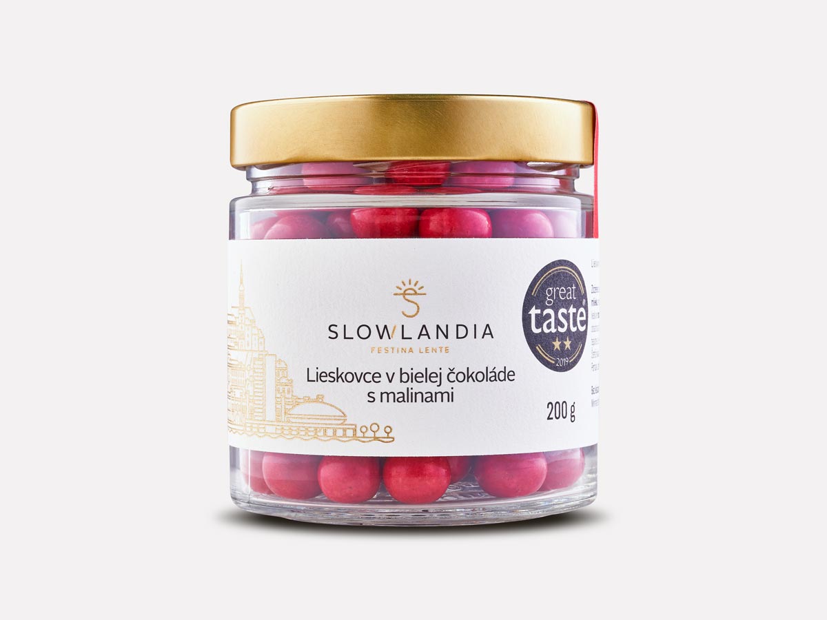 Slowlandia Lieskovce v bielej čokoláde s malinami 200 g